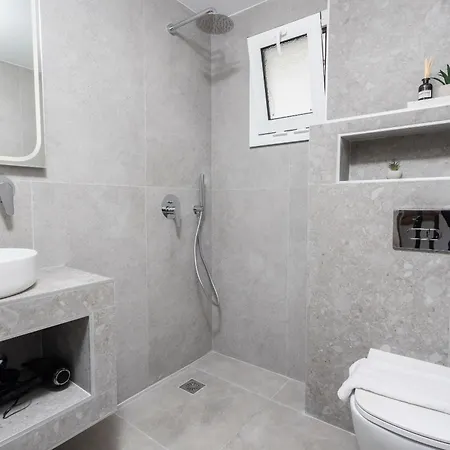 Apartment Paula Luxury Living By The Sea *